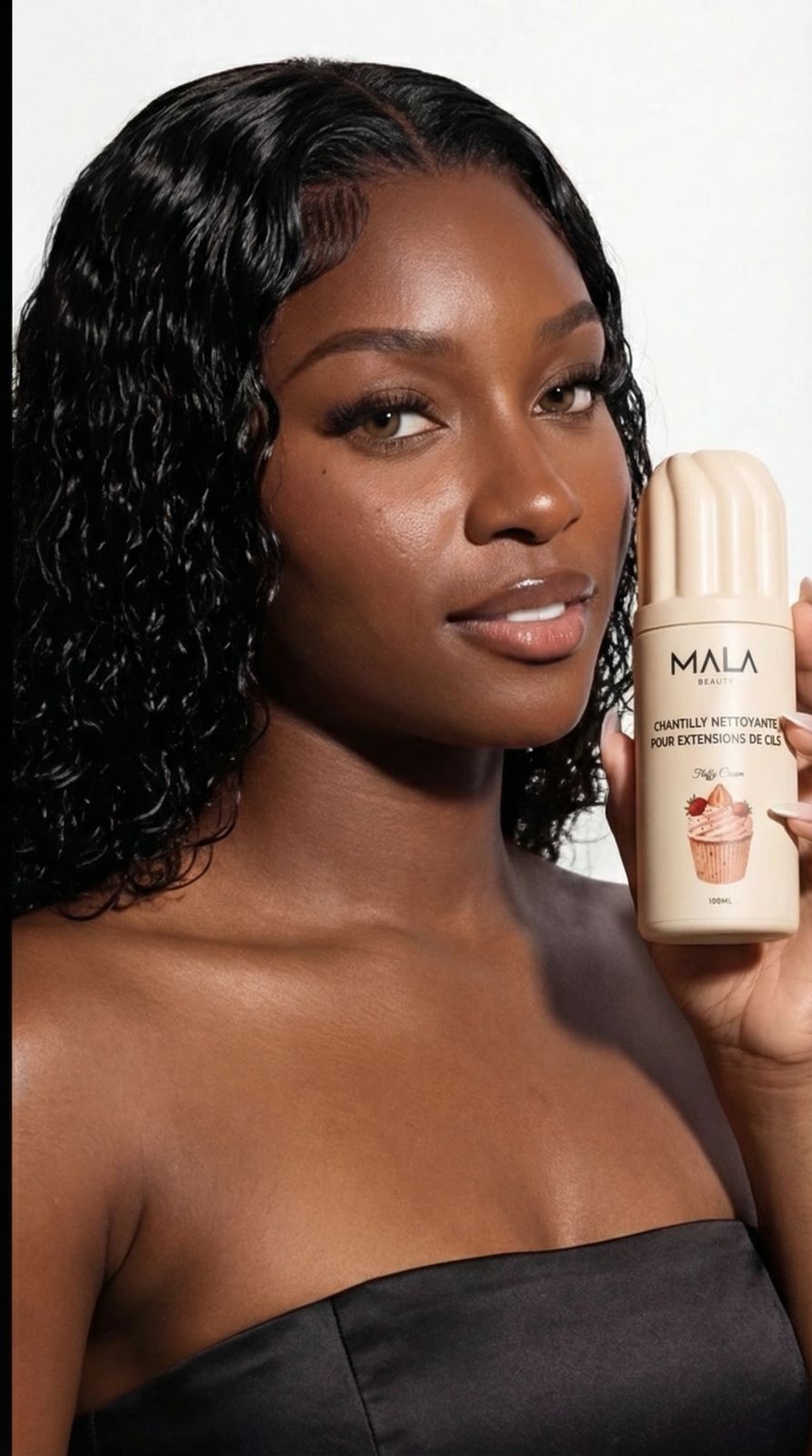 Chantilly nettoyante pour extensions de cils et sourcils